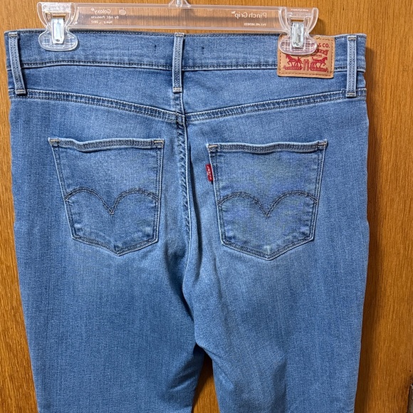 Levi's Classic Blue Slimming Skinny Jeans 31 - Picture 7 of 12